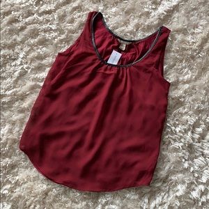 NWT Women’s Banana Republic Top